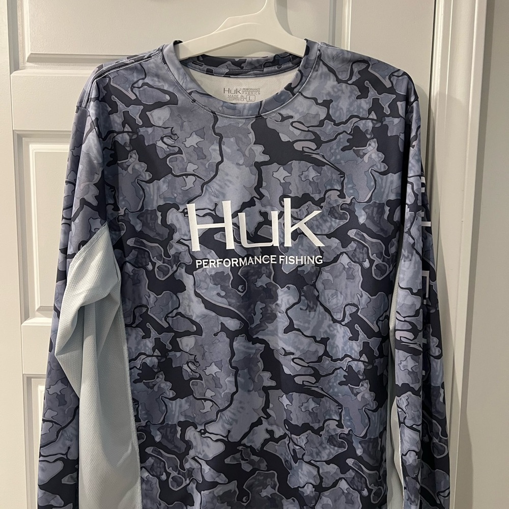 Huk Blue and Gray Camo Performance Shirt